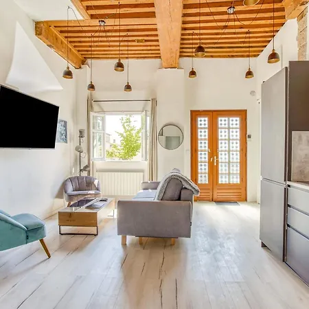Charming 6-person Terreaux & Croix Rousse Area Διαμέρισμα